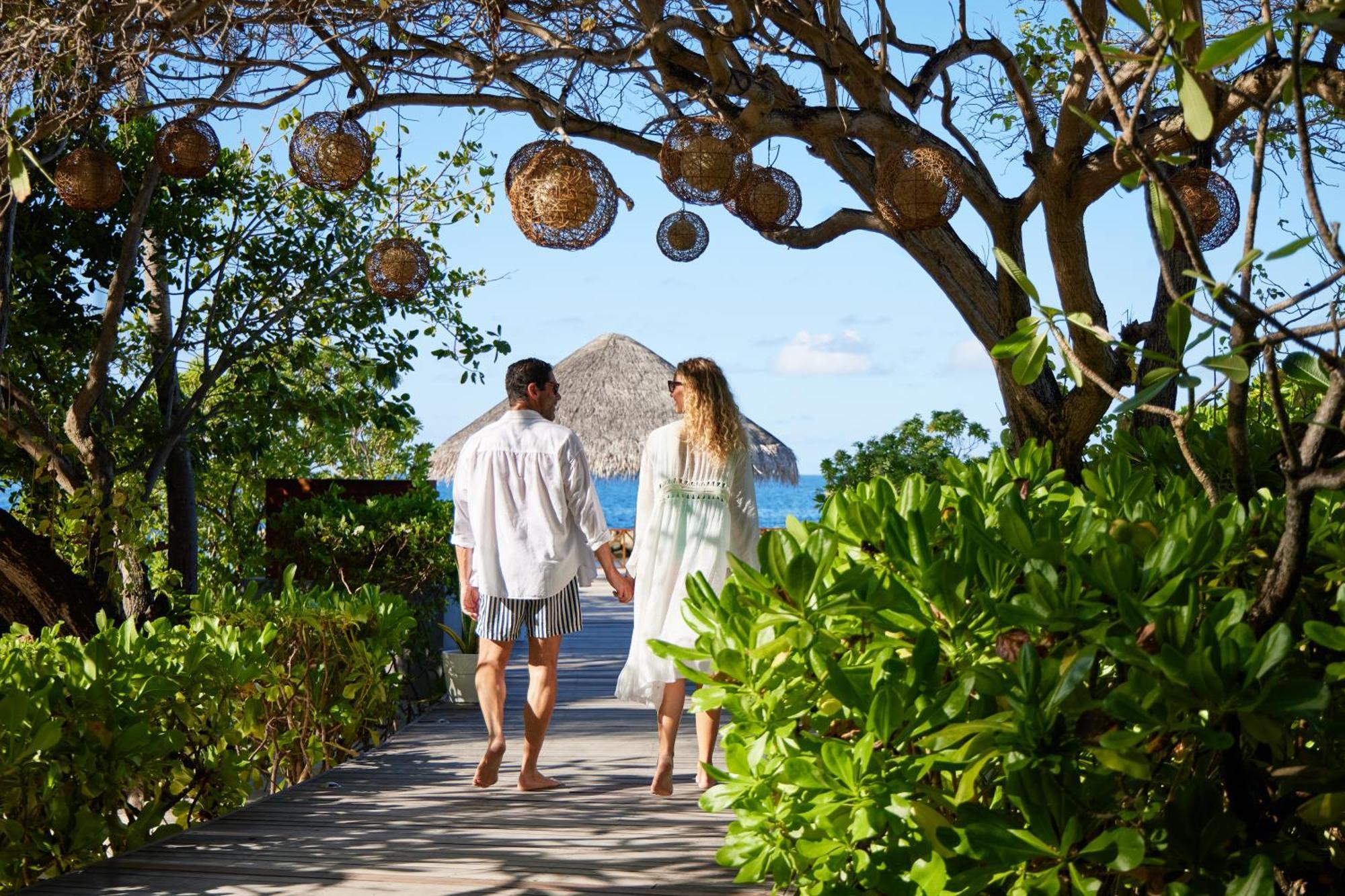 Nh Maldives Kuda Rah Resort - Stays Of 5 Nights Or More, 40 Percent Off Shared Roundtrip Transport Dhangethi Exterior photo