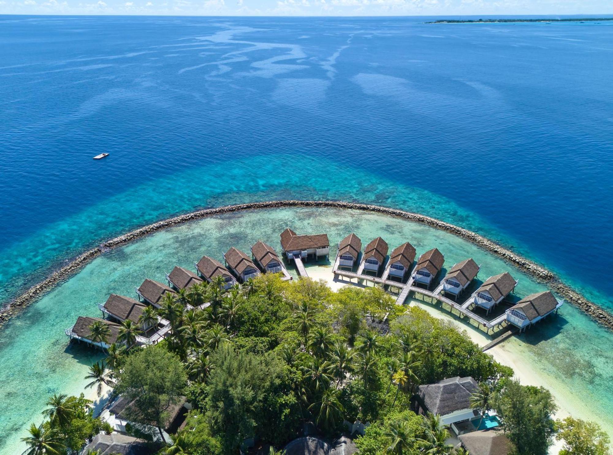 Nh Maldives Kuda Rah Resort - Stays Of 5 Nights Or More, 40 Percent Off Shared Roundtrip Transport Dhangethi Exterior photo