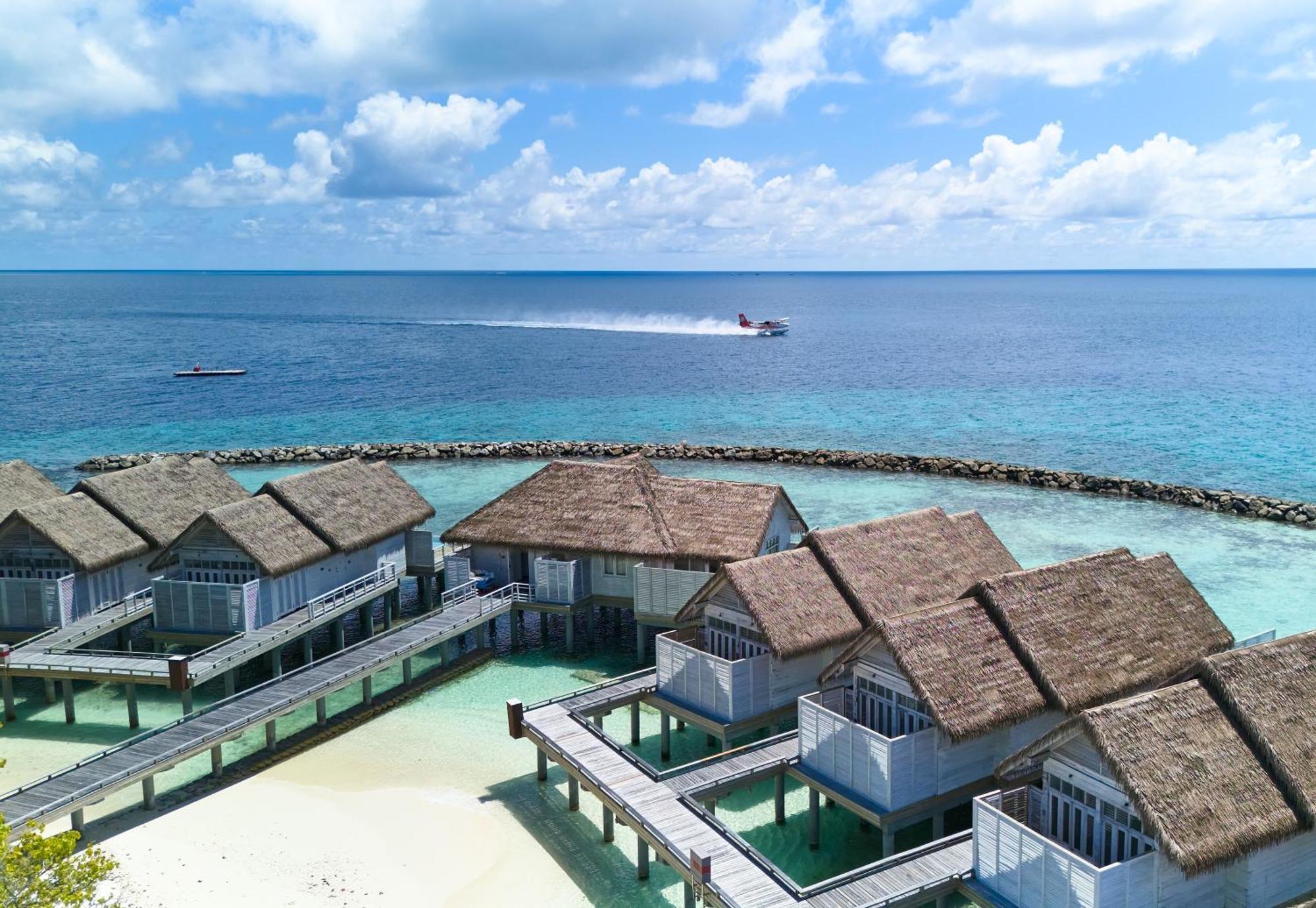 Nh Maldives Kuda Rah Resort - Stays Of 5 Nights Or More, 40 Percent Off Shared Roundtrip Transport Dhangethi Exterior photo