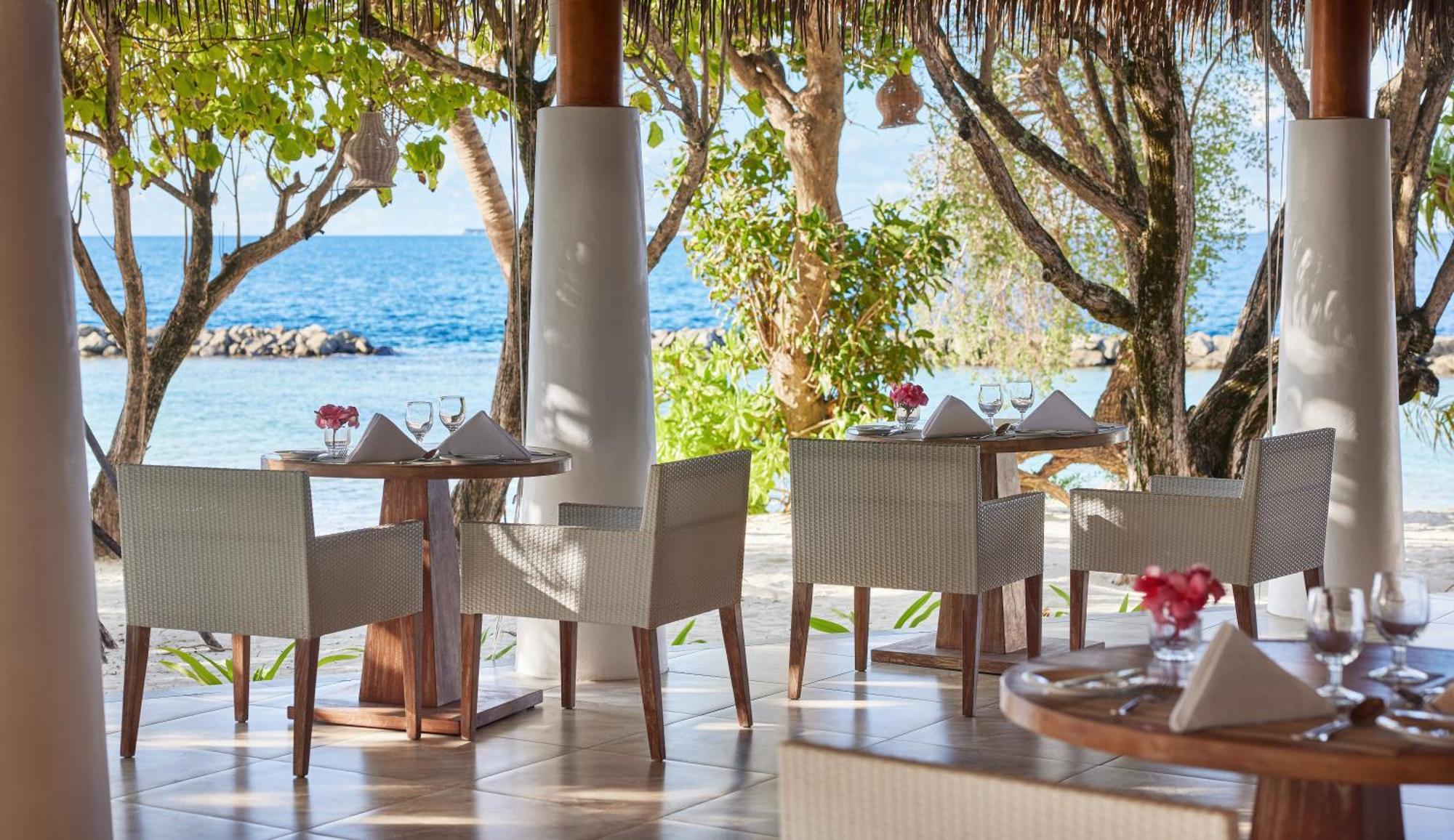Nh Maldives Kuda Rah Resort - Stays Of 5 Nights Or More, 40 Percent Off Shared Roundtrip Transport Dhangethi Exterior photo