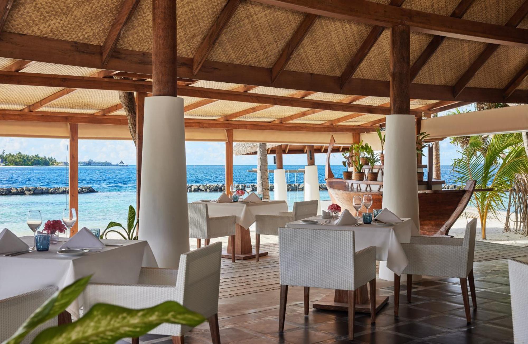 Nh Maldives Kuda Rah Resort - Stays Of 5 Nights Or More, 40 Percent Off Shared Roundtrip Transport Dhangethi Exterior photo